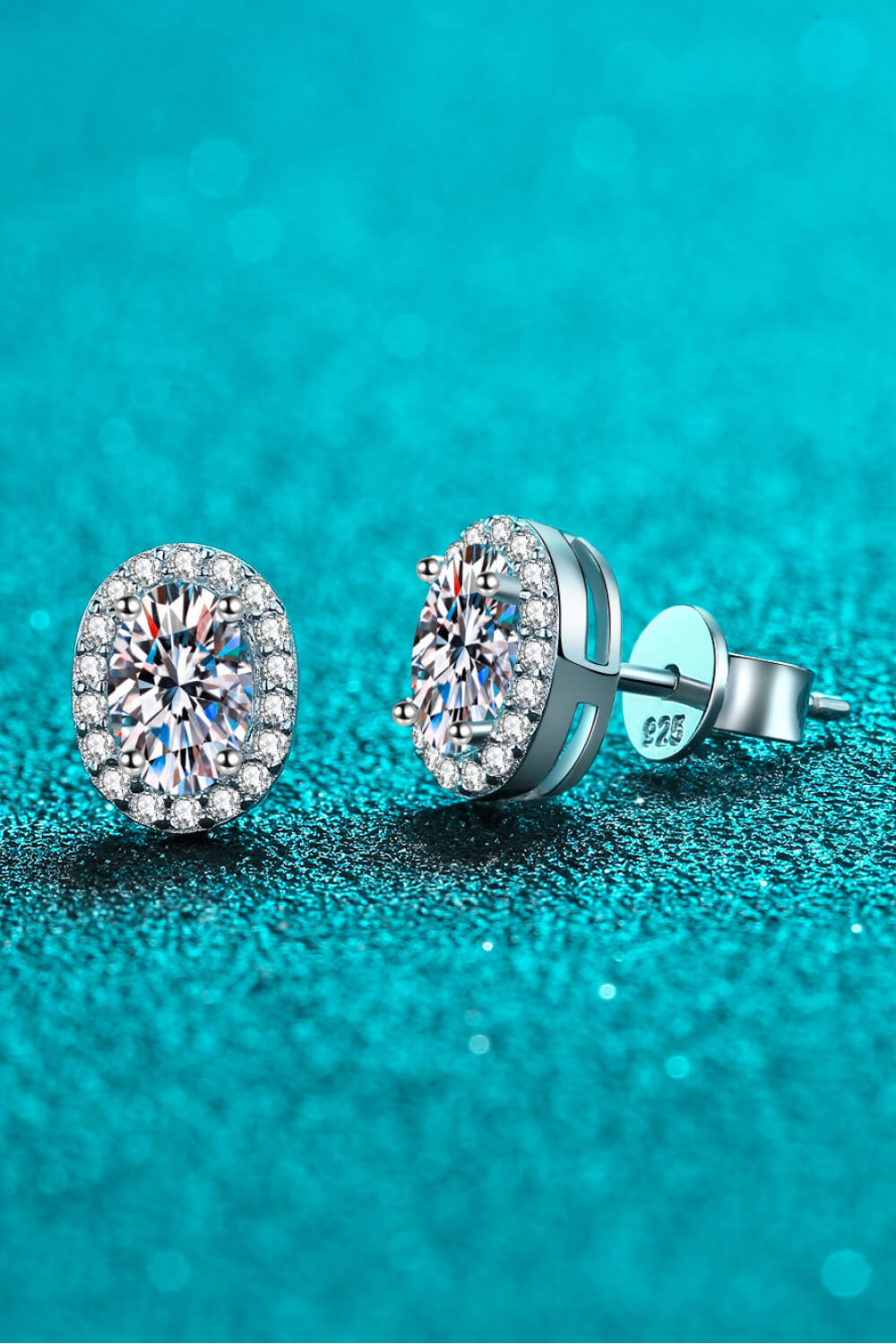 Future Style Moissanite Stud Earrings